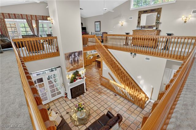 685 11th ST NW, Naples, FL 34120