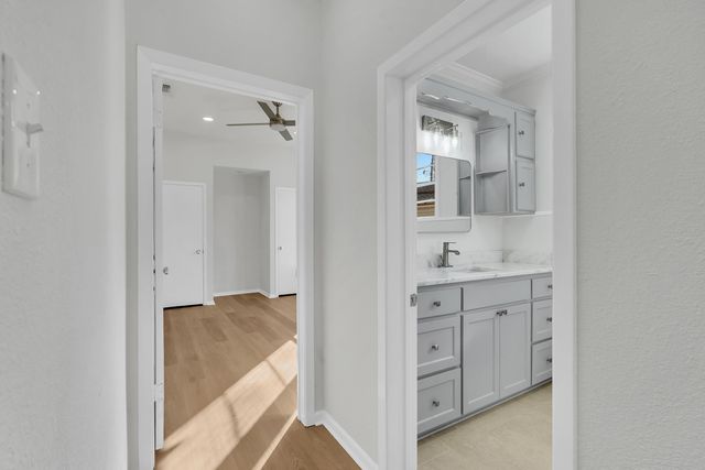 1202 N Tenth St., Longview, TX 75601