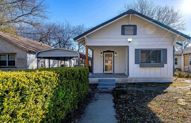 1202 N Tenth St., Longview, TX 75601