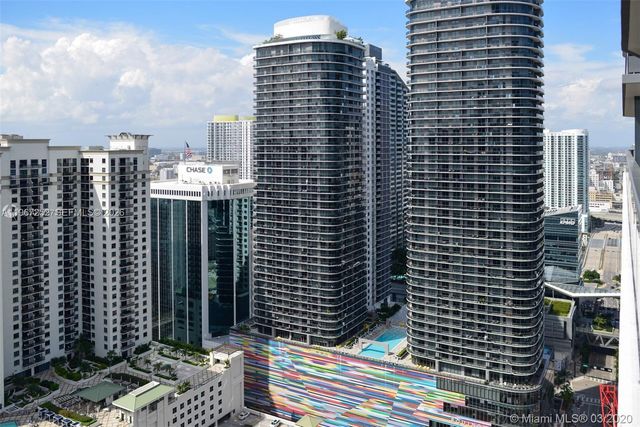 1000 Brickell Plaza 4506, Miami, FL 33131