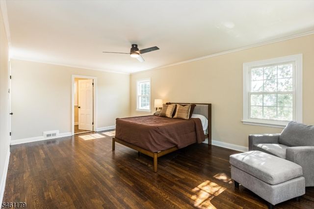 211 Conway Ct, South Orange Village Twp., NJ 07079