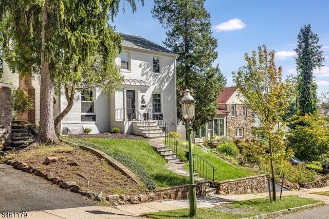 211 Conway Ct, South Orange Village Twp., NJ 07079