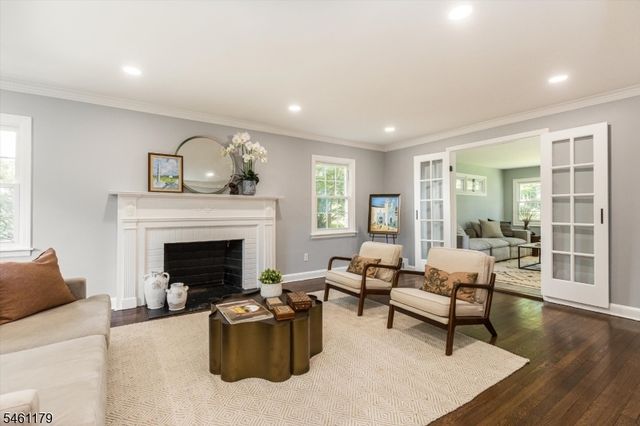 211 Conway Ct, South Orange Village Twp., NJ 07079