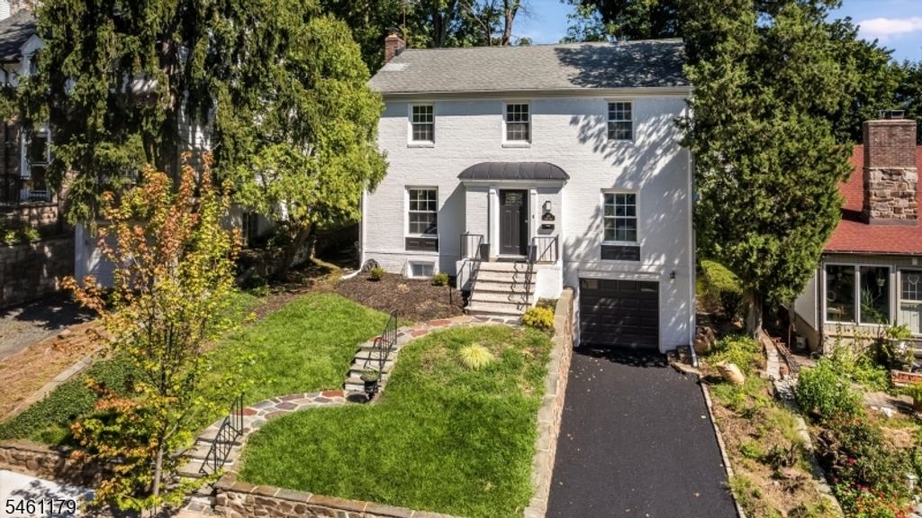 211 Conway Ct, South Orange Village Twp., NJ 07079