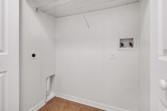 715 LOBELIA DRIVE, Davenport, FL 33837