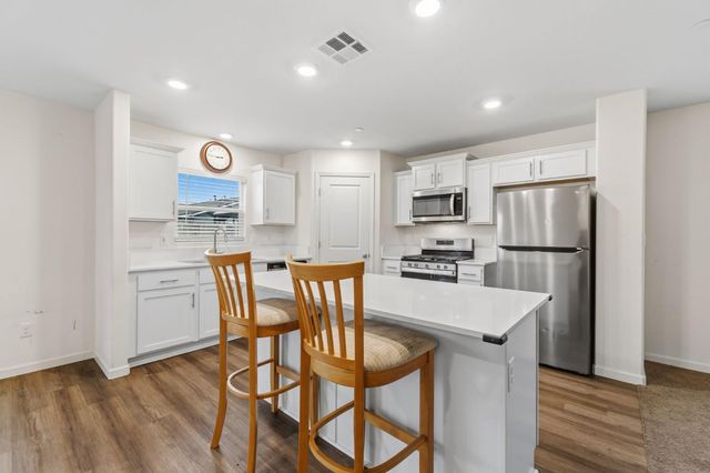 510 Perkins Road, Madera, CA 93637