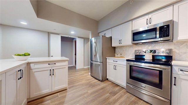 410 S ARMENIA AVENUE 922, Tampa, FL 33609