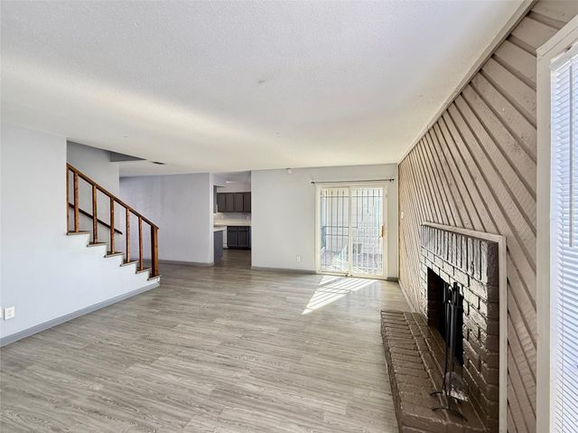 10721 Sandpiper Drive 162, Houston, TX 77096