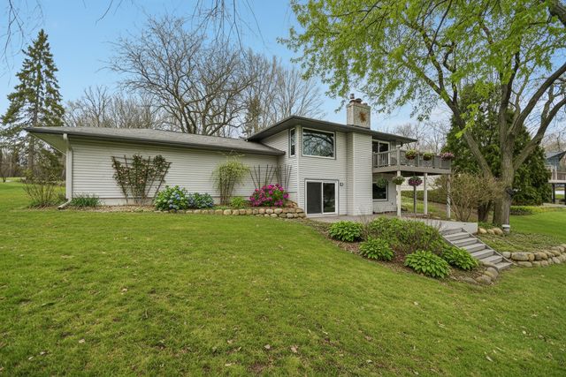 3250 Williams Lane, Mound, MN 55364