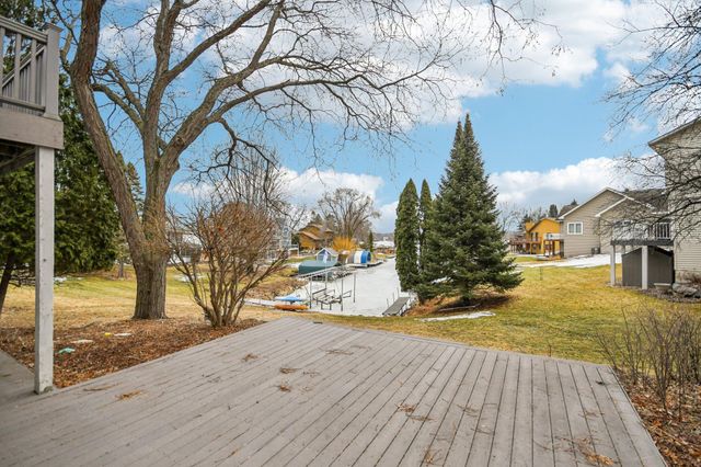 3250 Williams Lane, Mound, MN 55364