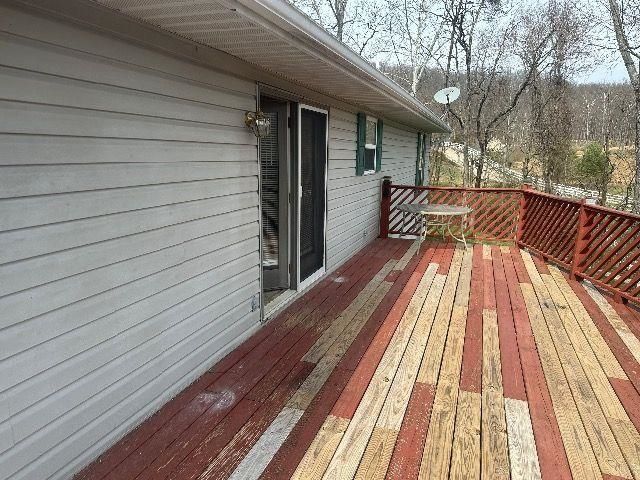 85 Macy Drive, Barboursville, WV 25504