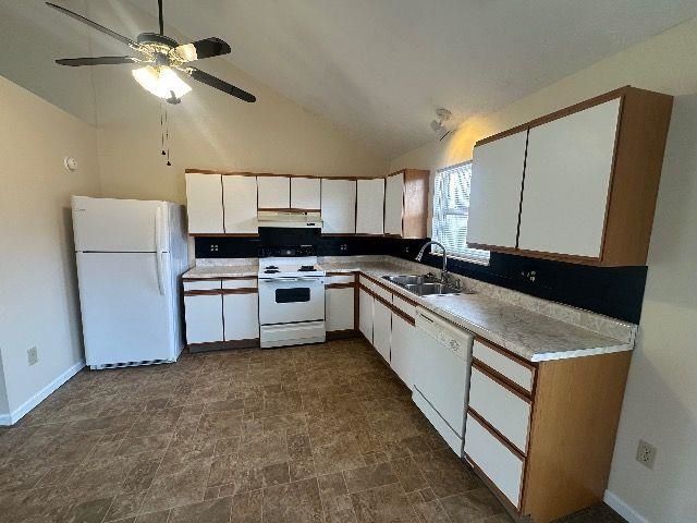 85 Macy Drive, Barboursville, WV 25504