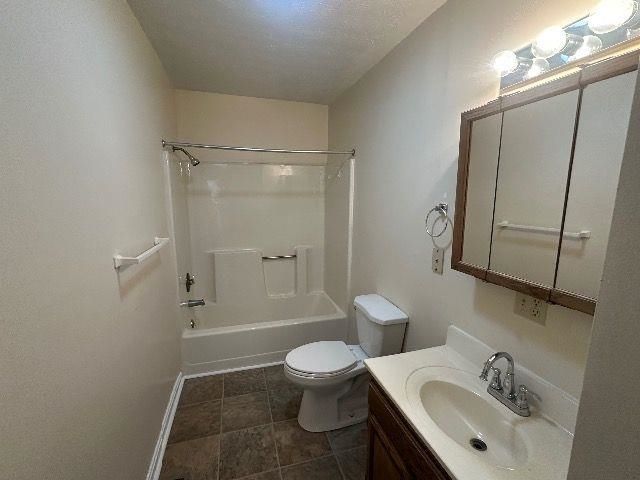 85 Macy Drive, Barboursville, WV 25504