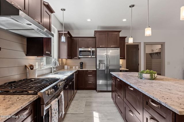 190 Devon Circle, Aberdeen, NC 28315