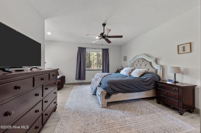 190 Devon Circle, Aberdeen, NC 28315