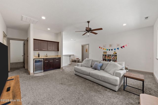 190 Devon Circle, Aberdeen, NC 28315