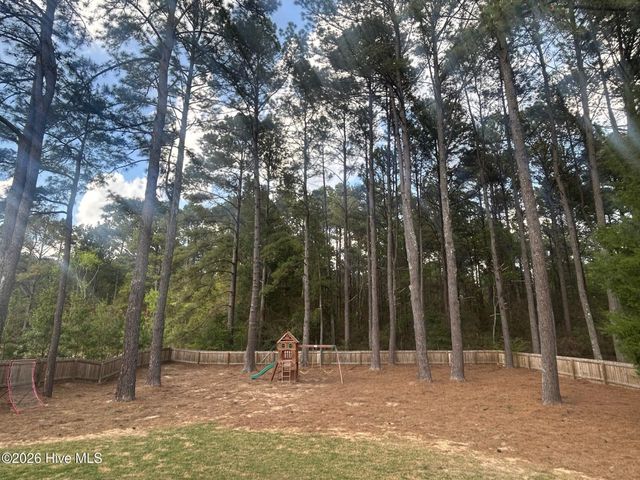 190 Devon Circle, Aberdeen, NC 28315