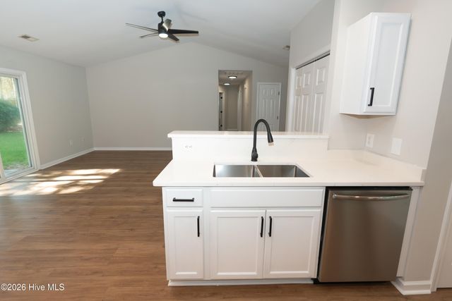106 Shearin Hills Drive, Castle Hayne, NC 28429