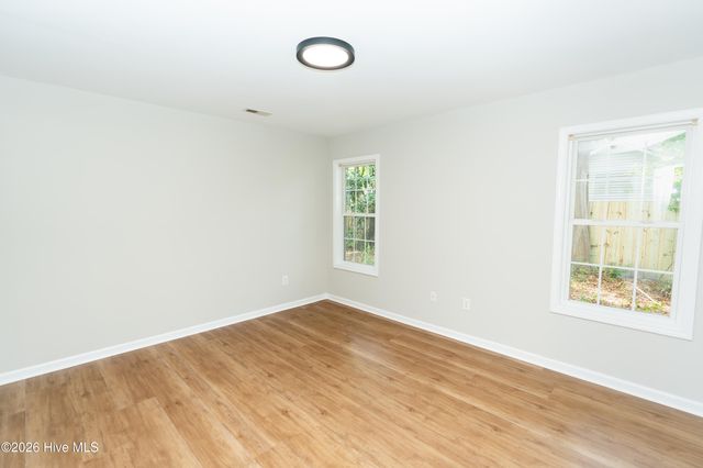 106 Shearin Hills Drive, Castle Hayne, NC 28429
