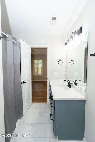 106 Shearin Hills Drive, Castle Hayne, NC 28429