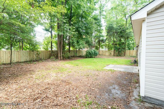 106 Shearin Hills Drive, Castle Hayne, NC 28429