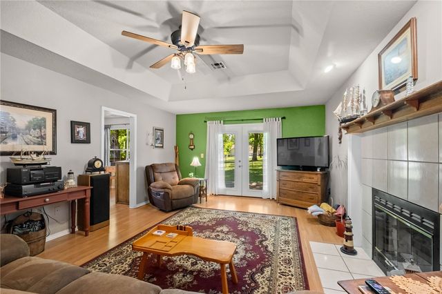 903 Willow Court, Siloam Springs, AR 72761