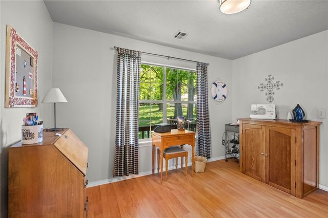 903 Willow Court, Siloam Springs, AR 72761