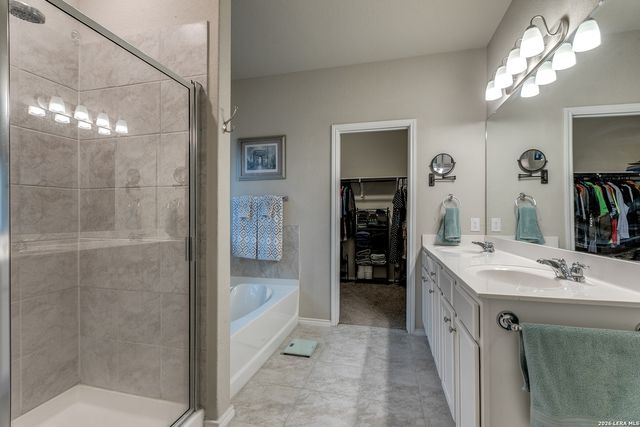 119 FOXHOUND PATH, San Antonio, TX 78253