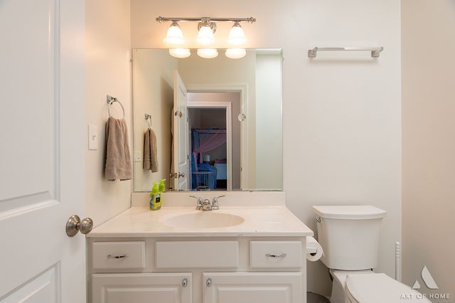11241 S Central Park Avenue, Chicago, IL 60655