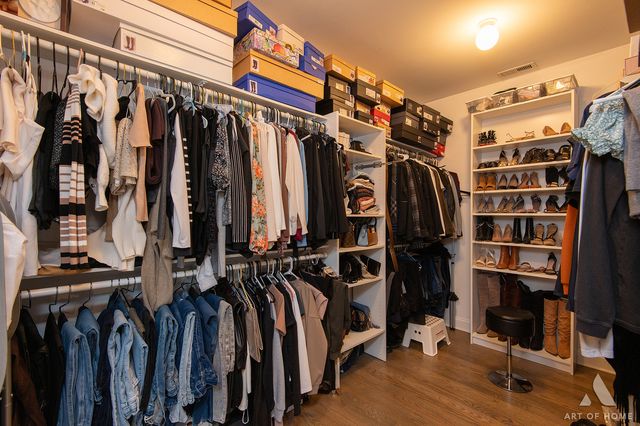 11241 S Central Park Avenue, Chicago, IL 60655