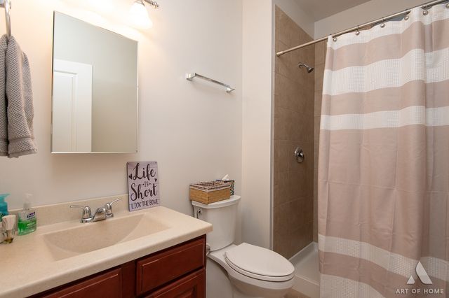 11241 S Central Park Avenue, Chicago, IL 60655