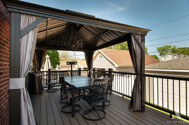 11241 S Central Park Avenue, Chicago, IL 60655