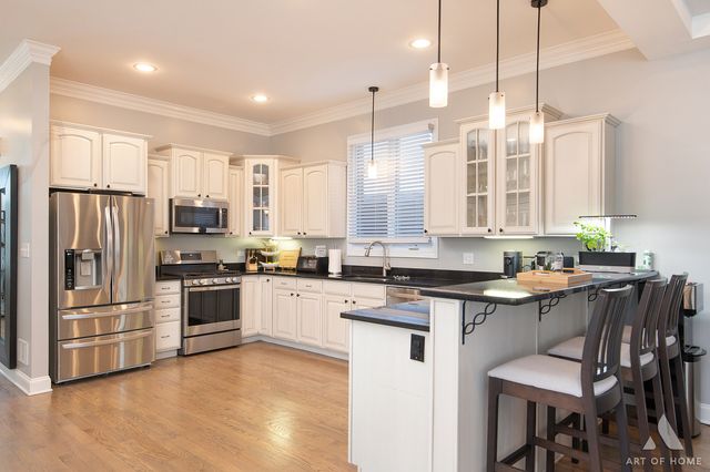 11241 S Central Park Avenue, Chicago, IL 60655