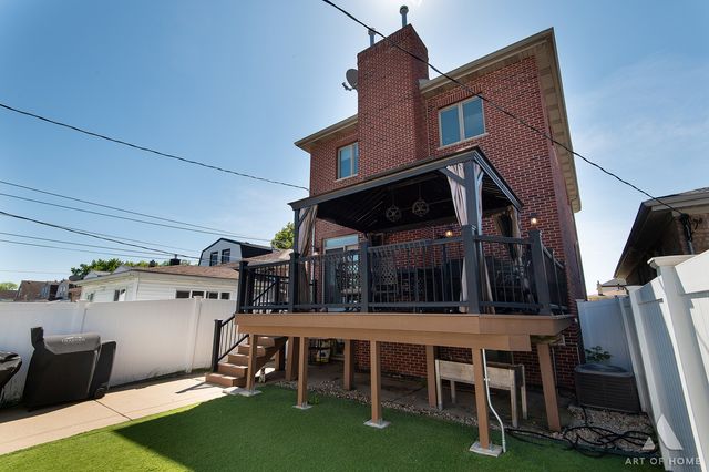 11241 S Central Park Avenue, Chicago, IL 60655