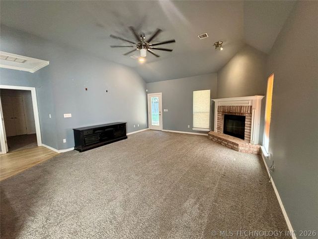 7505 E Ft Worth Place, Broken Arrow, OK 74014