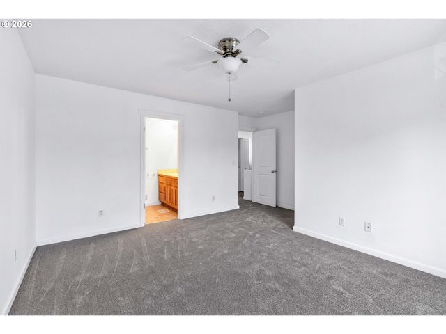 17934 Sw NIKS Dr, Beaverton, OR 97003