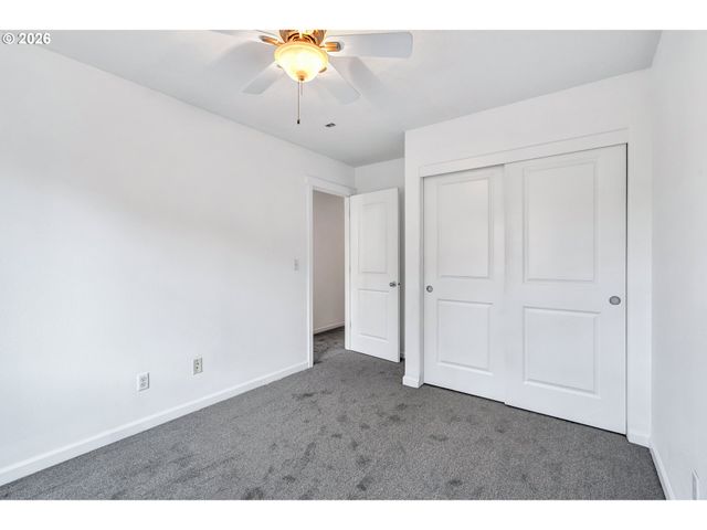 17934 Sw NIKS Dr, Beaverton, OR 97003