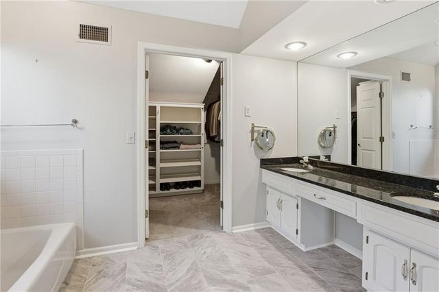 12313 Pembroke Lane, Leawood, KS 66209