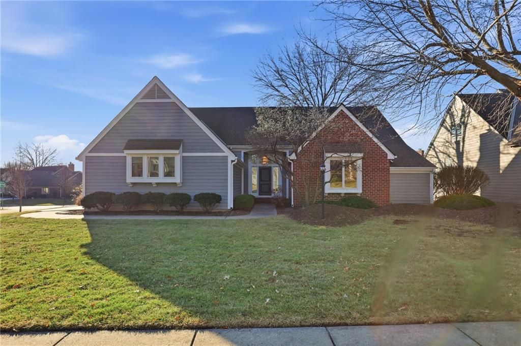 12313 Pembroke Lane, Leawood, KS 66209