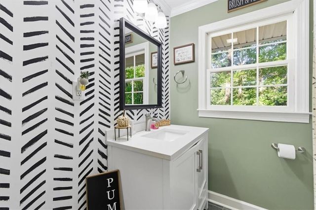 7 Thrushwood Road NE, Rome, GA 30161