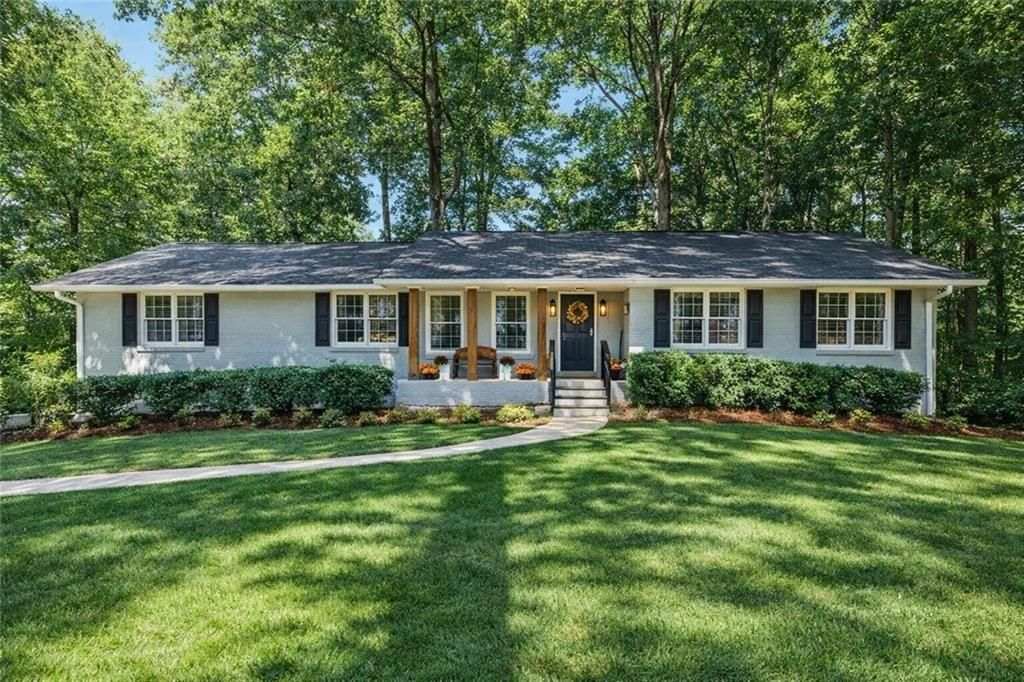 7 Thrushwood Road NE, Rome, GA 30161