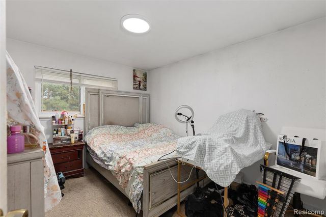 39128 Ironstone Drive, Sterling Heights, MI 48310