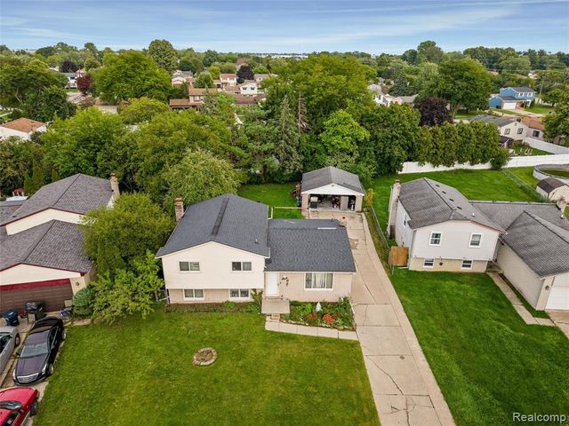 39128 Ironstone Drive, Sterling Heights, MI 48310