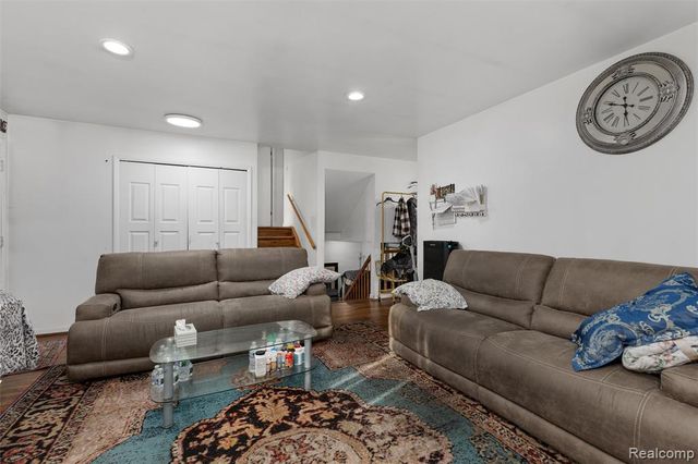 39128 Ironstone Drive, Sterling Heights, MI 48310