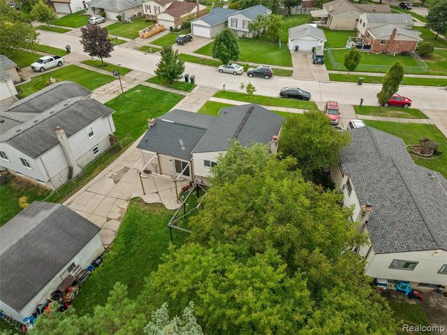 39128 Ironstone Drive, Sterling Heights, MI 48310