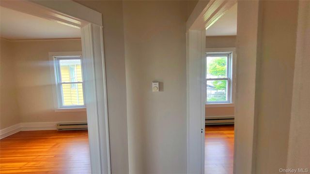 37 ROOSEVELT AVE-APT 2, Poughkeepsie, NY 12601