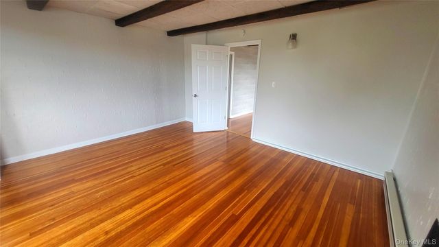 37 ROOSEVELT AVE-APT 2, Poughkeepsie, NY 12601