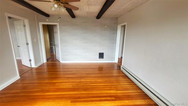 37 ROOSEVELT AVE-APT 2, Poughkeepsie, NY 12601