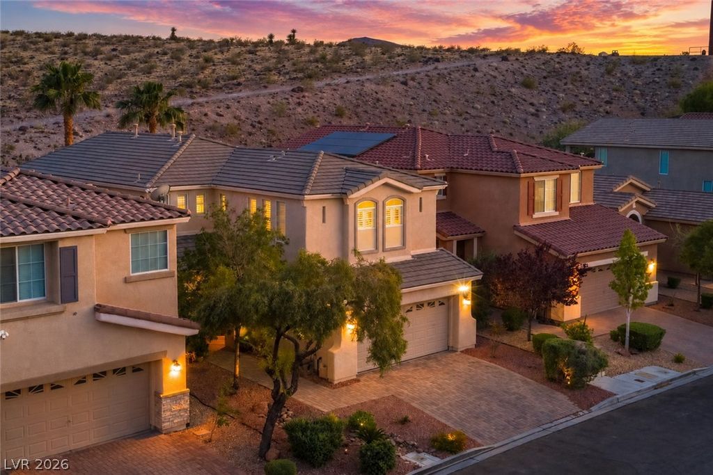 2815 Dunnottar Avenue, Henderson, NV 89044 — photo 2