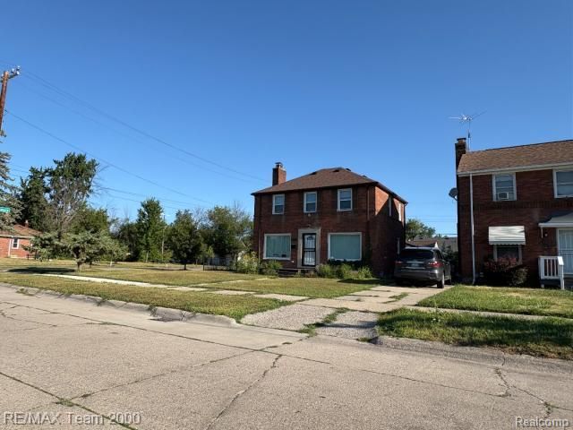 16601 Fairmount Drive, Detroit, MI 48205